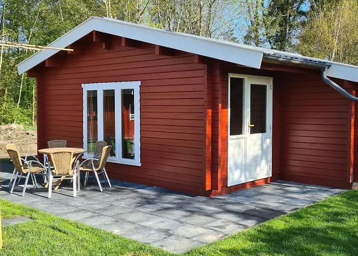 Vakantiepark \'T Urkerbos - 5 Persoons Brabantse Blokhut